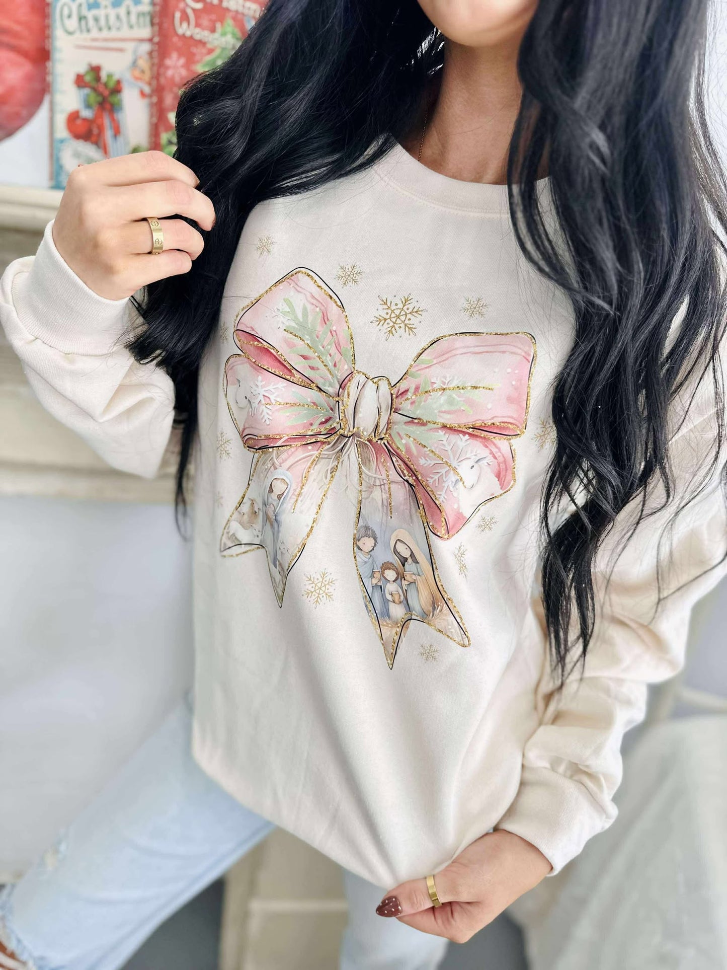 Nativity Scene Bow Sweet Cream Sweatshirt