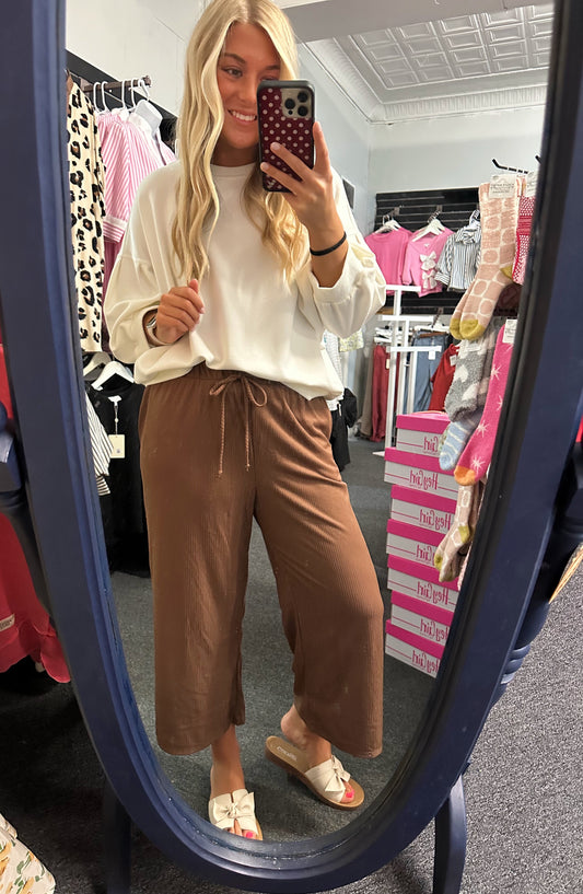 Mocha Cropped Pants